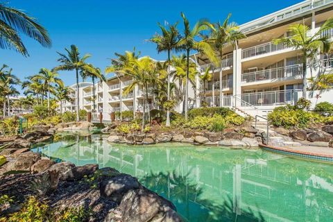 Alexandra Beach Resort Couples Escape - CoastHM - Kalgoorlie Accommodation 0