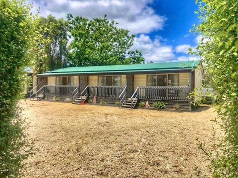 Alexandra Parklife Studio 5 - Kalgoorlie Accommodation 0