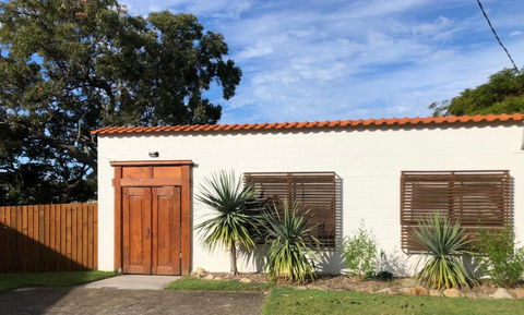 Alicante - Kalgoorlie Accommodation 0