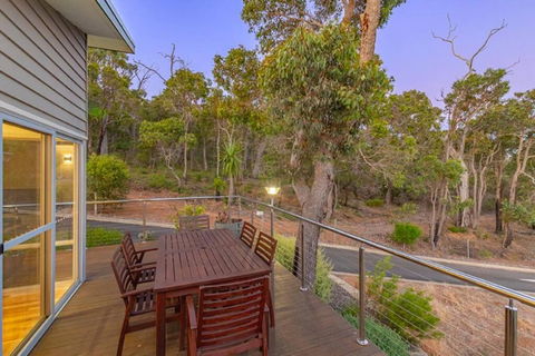 Alkira @ Cape Villas Dunsborough - Kalgoorlie Accommodation 2