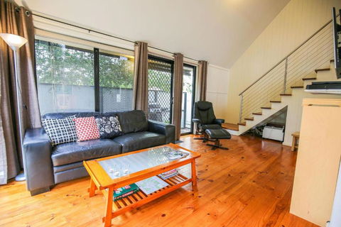 Allambie Cottages - Villa 1 - Kalgoorlie Accommodation 4