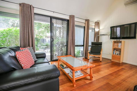 Allambie Cottages - Villa 2 - Kalgoorlie Accommodation 0