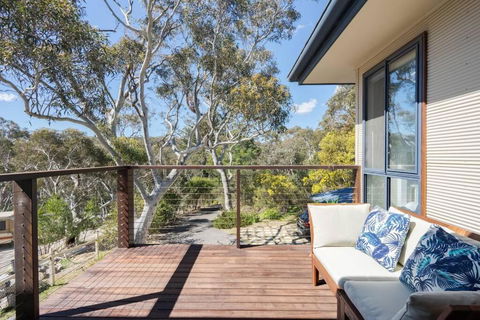 Alleura House Serene Bushland 4BR Families Groups - Kalgoorlie Accommodation 3