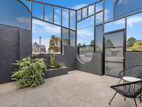 Allure - Kalgoorlie Accommodation 1
