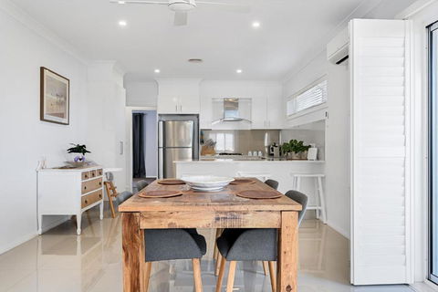 Aloe Vera Retreat - Close To Gardens & Wineries - Kalgoorlie Accommodation 2