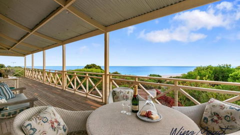 Alton House By Wine Coast Holidays - Kalgoorlie Accommodation 1