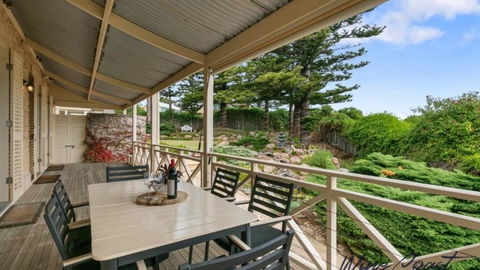 Alton House By Wine Coast Holidays - Kalgoorlie Accommodation 2