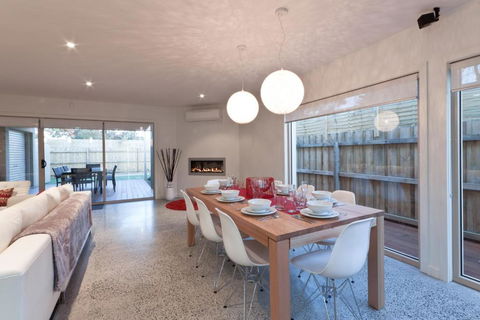 Amaroo - Kalgoorlie Accommodation 3