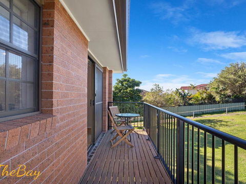 Amaroo Cres No 20 Fingal Bay Holiday Home - Kalgoorlie Accommodation 4