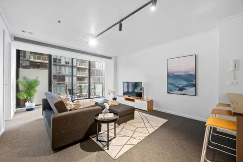Amaya-Modern Southbank Living-Close To Crown & Yarra River - Kalgoorlie Accommodation 3