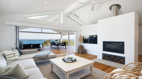 Ambleside By The Sea - Wifi Available - Kalgoorlie Accommodation 0