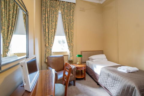 American Hotel Creswick - Kalgoorlie Accommodation 1