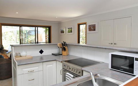 AMITY BEACH BUNGALOW - Kalgoorlie Accommodation 3