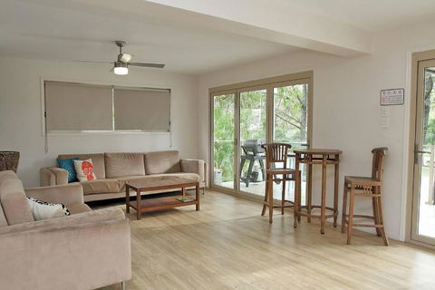 AMITY BEACHHOUSE - Kalgoorlie Accommodation 2