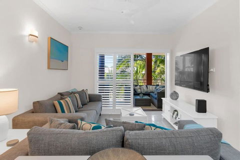Amphora Palms - By Reef Stays - Kalgoorlie Accommodation 0