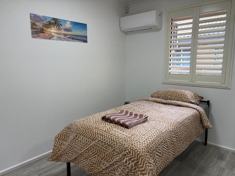 An Enchating And Enriching Home - Kalgoorlie Accommodation 1