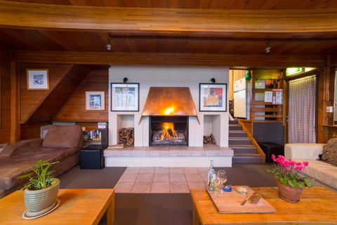 Aneeki Ski Lodge - Kalgoorlie Accommodation 0