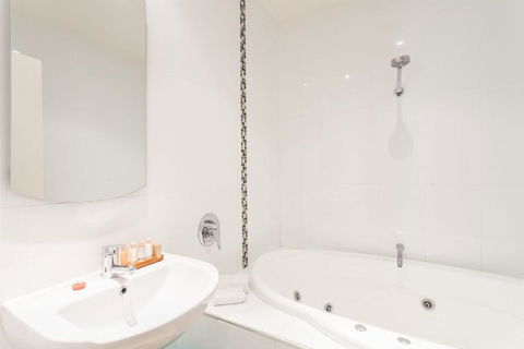 Anglesea River Apartment 23 - Kalgoorlie Accommodation 3