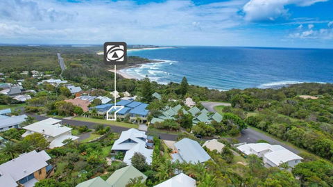 Angourie Blue 3 - Kalgoorlie Accommodation 4