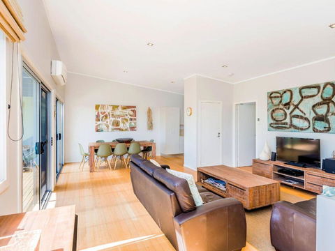 Angourie Blue 7 - Kalgoorlie Accommodation 0