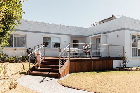 Antalya Beach House - Kalgoorlie Accommodation 4