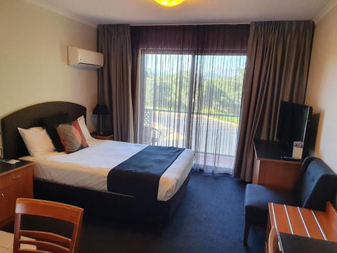Alpha Hotel Canberra - Kalgoorlie Accommodation 1