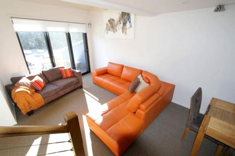 Angala 1 Lovely Woodridge 2-Bedroom Apartment - Kalgoorlie Accommodation 1