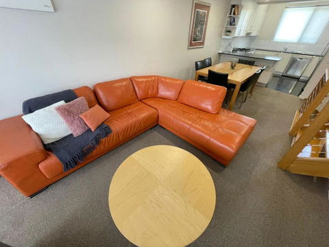 Angala 1 Lovely Woodridge 2-Bedroom Apartment - Kalgoorlie Accommodation 4