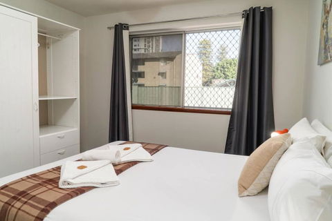 Apartment 1 Burswood - Kalgoorlie Accommodation 4