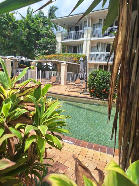 Apartment 12 On Trinity Beach - Kalgoorlie Accommodation 4
