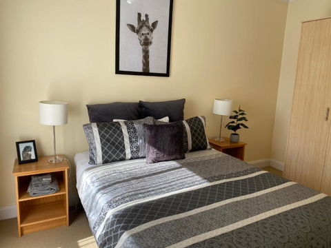 Apartment 144 Mount Gambier - Kalgoorlie Accommodation 3