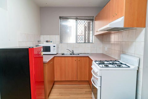 Apartment 3 Burswood - Kalgoorlie Accommodation 2