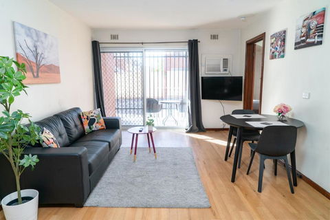 Apartment 3 Burswood - Kalgoorlie Accommodation 1