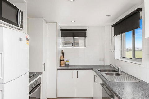 Apartment 4B - Kalgoorlie Accommodation 4
