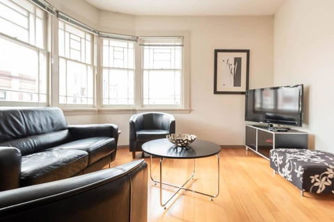 Apartment In The Heart Of The Launceston CBD - Kalgoorlie Accommodation 1