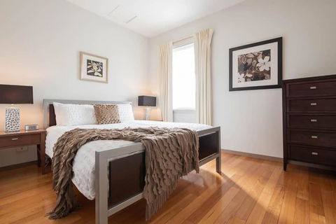 Apartment In The Heart Of The Launceston CBD - Kalgoorlie Accommodation 0