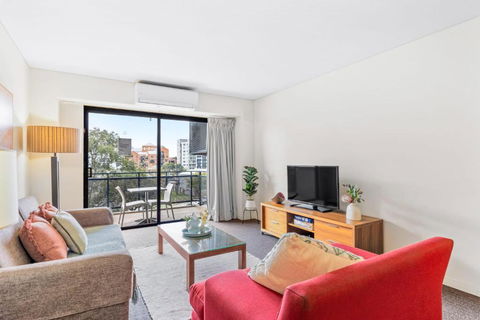 Apartment With City Views In East Perth - Kalgoorlie Accommodation 0