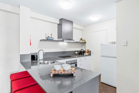 Apartment With City Views In East Perth - Kalgoorlie Accommodation 3