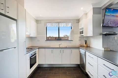 Apollo Unit 15 1st Floor - Kalgoorlie Accommodation 3