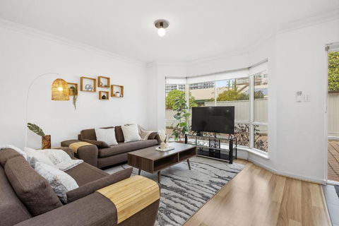 Applecross Retreat - Kalgoorlie Accommodation 1