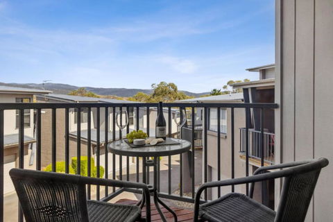 Apres 9 - Kalgoorlie Accommodation 0