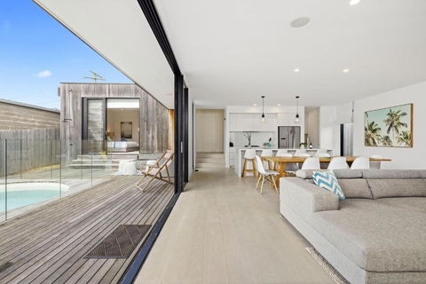 Aqua Luna - Stylish Retreat By Koonya Ocean Beach - Kalgoorlie Accommodation 1