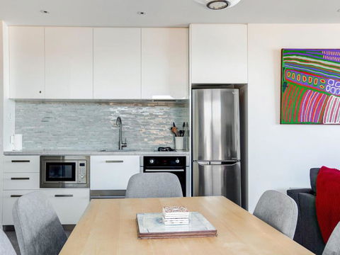 Aqua Mist Penthouse - Kalgoorlie Accommodation 1