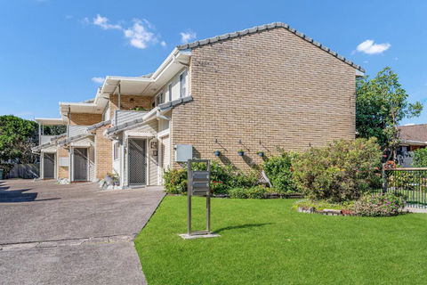 AquaLakeCathie - Kalgoorlie Accommodation 1