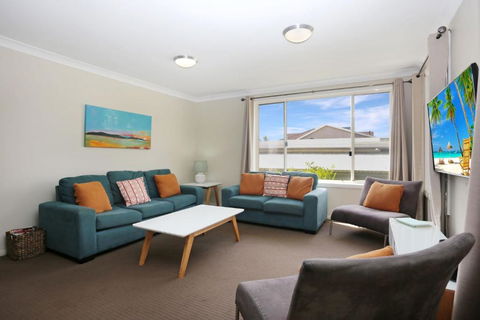 Aquarius Apartment 4 - Kalgoorlie Accommodation 3