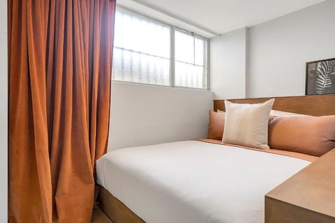 Aquarius - Luxe Inner City Abode - Kalgoorlie Accommodation 2