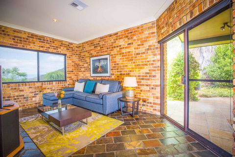 Aquila - Kalgoorlie Accommodation 4