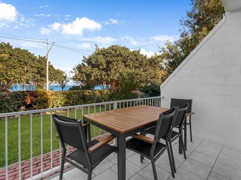 Arcadia Beach Unit 1 - Kalgoorlie Accommodation 0