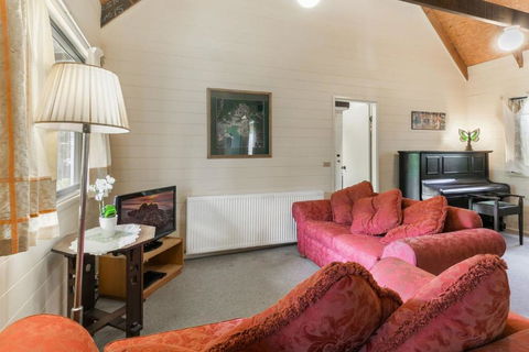 Arcadia - Kalgoorlie Accommodation 4
