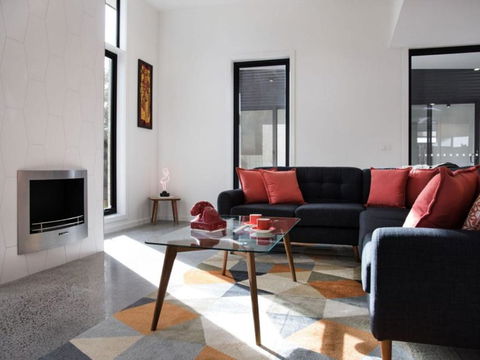 Arenas North - Kalgoorlie Accommodation 0